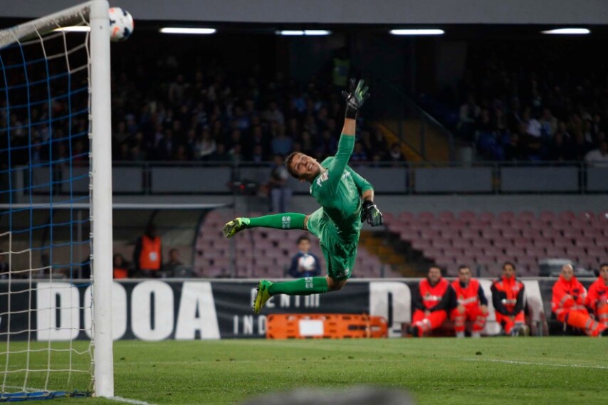 Hamsik sfortunato nella conclusione