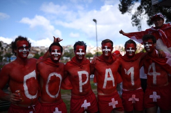 Pittoresca immagine del tifo elvetico.