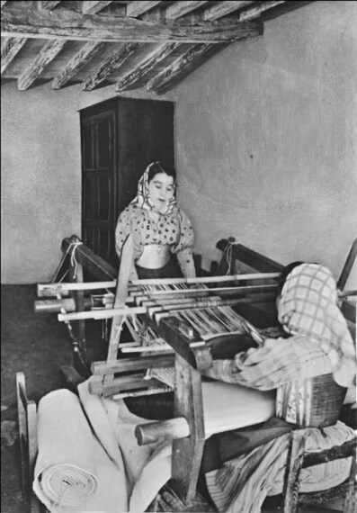 (Foto Emile) 1950, le tessitrici