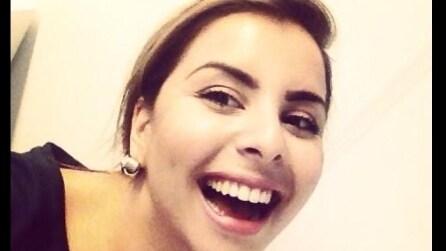 Vice premier Arinç: "Le caste non ridono" e le donne turche postano i loro sorrisi su Twitter