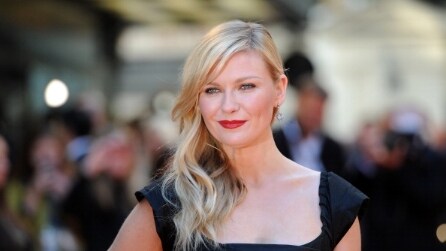 Pelle chiara in estate? Ecco i look delle celebrities