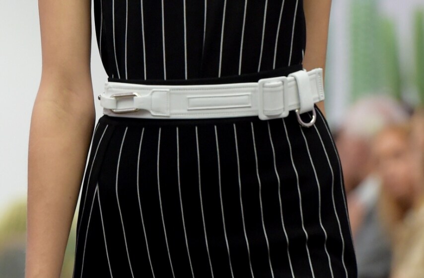 Le cinture white prese dal guardaroba sportivo