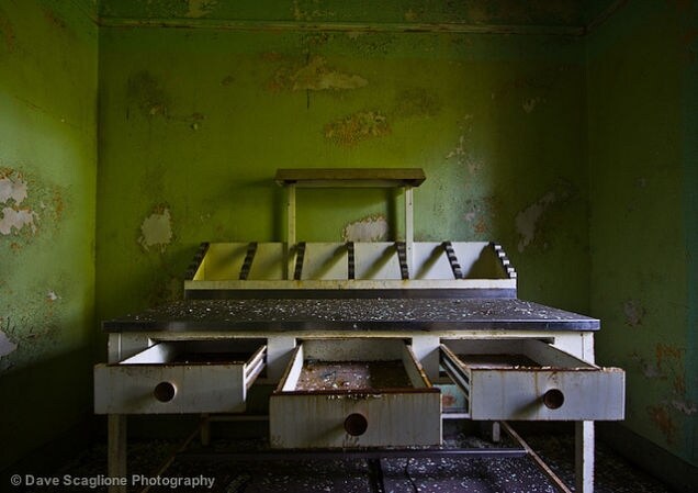 Cotton ha rivendicato un tasso di guarigione del 85%, ma in realtà, i suoi interventi hanno avuto un tasso di mortalità irragionevolmente alto.