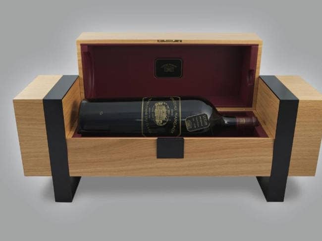 La Balthazars di Château Margaux 2009 è la bottiglia di vino più cara al mondo. L'enoteca Le Clos nell'aeroporto di Dubai, ha le ultime tre bottiglie delle sei prodotte che vende a 195 mila dollari cadauno, però compreso nel prezzo vi è anche un viaggio in prima classe per visitare i vigneti della Casa.