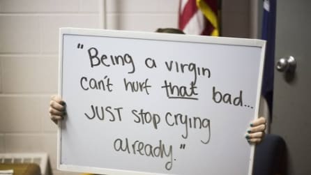 Un progetto fotografico per dire stop alle violenze