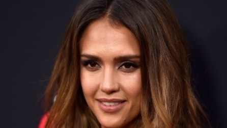 Tutti i colori di capelli di Jessica Alba