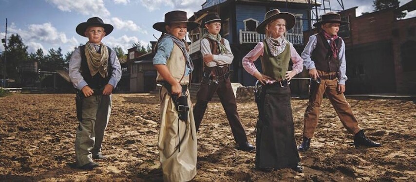 Fondato da Big Bengt (un nome che divertirà quelli del Regno Unito più che altrove), High Chaparral è un parco a tema del selvaggio west nella forma di una città di frontiera - completo di treno a vapore che l'attraversa.