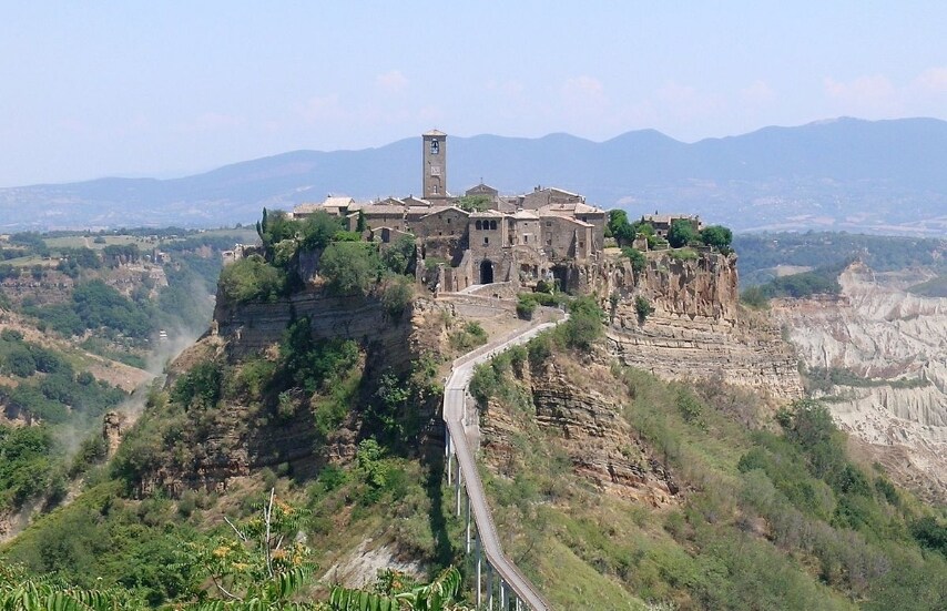 http://en.wikipedia.org/wiki/Civita_di_Bagnoregio#/media/File:Bagnoregio_civita_panorama_cropped.jpg