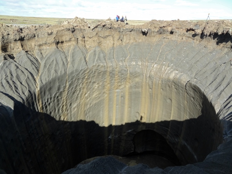 Gigantesche eruzione di metano innescate dal permafrost, ghiaccio perenne, in dissolvimento.