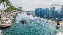 Spettacolari piscine in cui fare il bagno almeno una volta nella vita