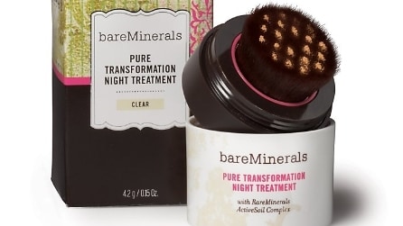 5 cosmetici che si prendono cura della tua pelle durante la notte