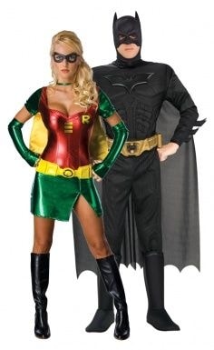 su Amazon: Batman http://fanpa.ge/sij5m e Robin http://fanpa.ge/jO5Wd