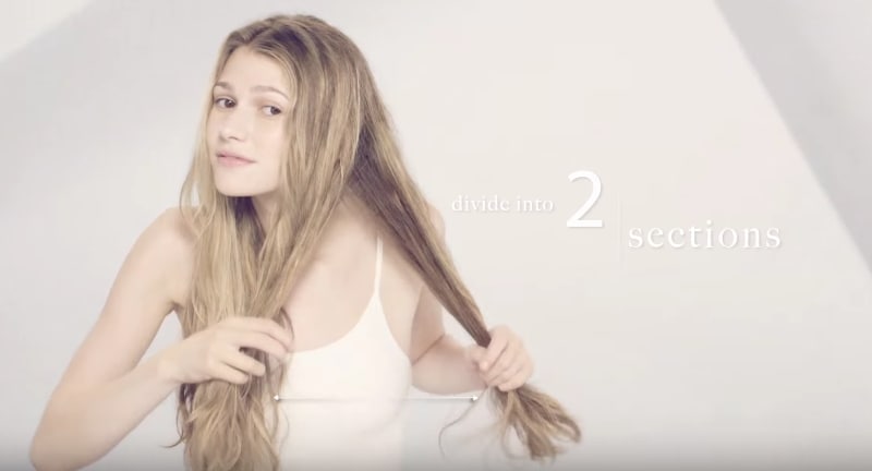 Divide i capelli in due sezioni