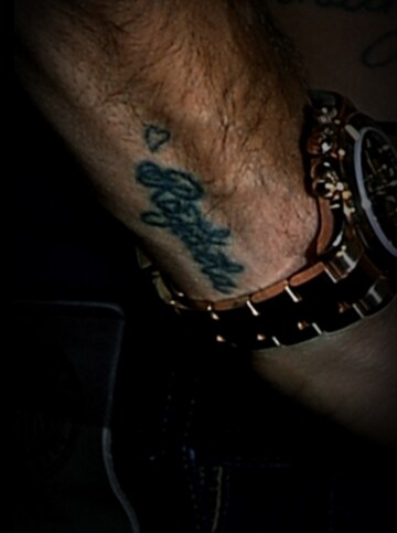 Un altro tatuaggio per la sorella: è stato il primo che ha fatto