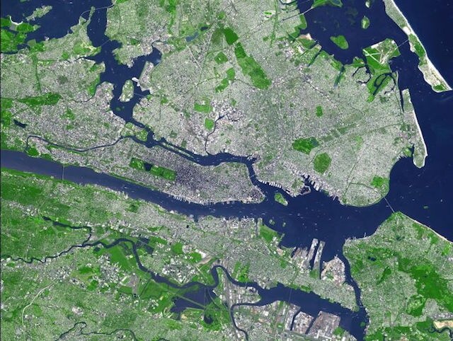 Questa immagine del Cairo, Egitto, è stata scattata il 26 febbraio 2003.