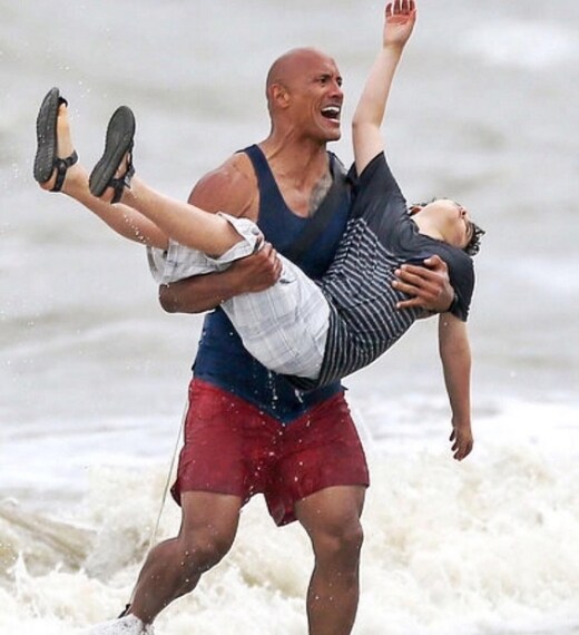 Johnson in una scena del film