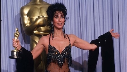 Dagli anni 70 a oggi, i mille look di Cher