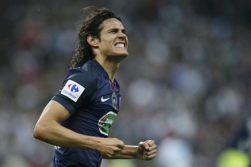 Edinson Cavani - Pure l'attaccante uruguaiano del PSG, nel caso non si arrivasse ai primi obiettivi, potrebbe rientrare nei piani di Mourinho