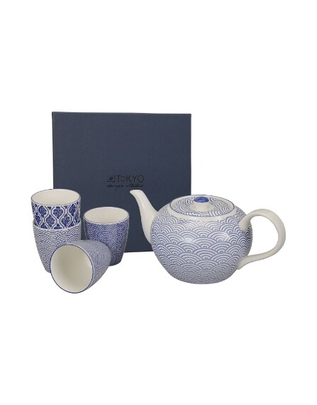 Set in porcellana, Tokio Design Studio su Yoox.com 80 euro