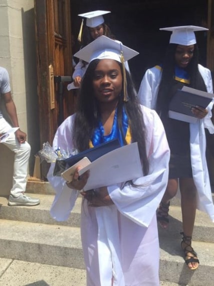 Akyra Monet Murray, 18 anni