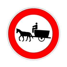 Vietato il transito ai veicoli a trazione animale