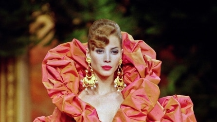 Christy Turlington prima e dopo, com'è cambiata la top model