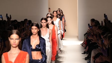La collezione presentata alla New York Fashion Week da Victoria Beckham