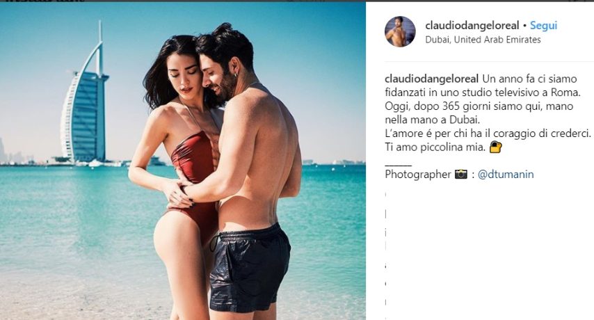 "Un anno fa ci siamo fidanzati in uno studio televisivo a Roma. Oggi, dopo 365 giorni siamo qui, mano nella mano a Dubai. L’amore è per chi ha il coraggio di crederci. Ti amo piccolina mia"