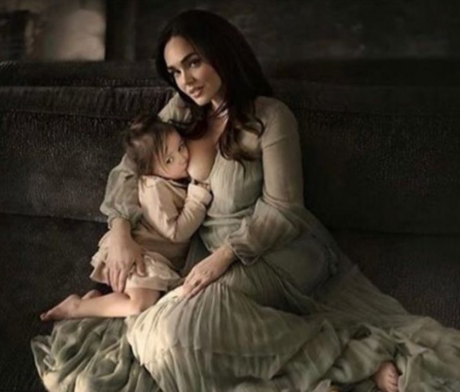 "Trovo molto triste che l’allattamento al seno scateni odio in tante persone", ha dichiarato Tamara