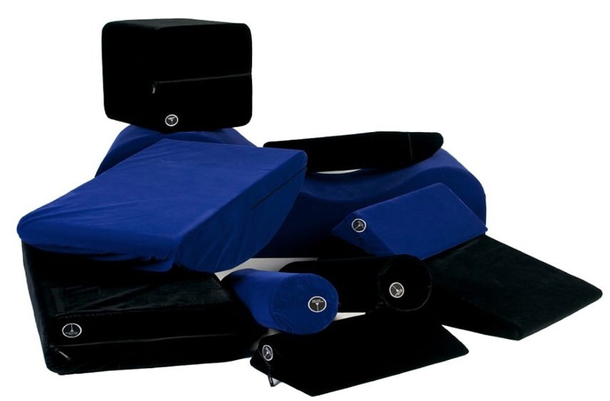 Margarita Bonita ha ideato anche una collezione di cuscini, Love Pillows, che facilita l'esecuzione delle diverse posizioni del Kamasutra senza il rischio di dolori articolari; e quando non si usano i cuscini dell'amore sono perfetti per decorare un qualsiasi divano o letto della casa.