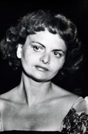 E' stata scrittrice, saggista, poetessa e traduttrice negli anni del secondo dopoguerra