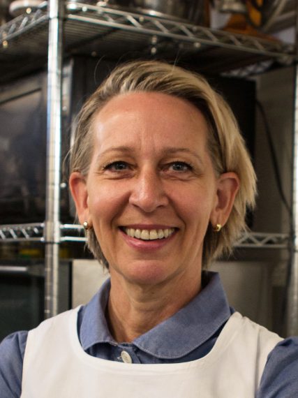 Gabrielle è stata nominata migliore chef di New York nel 2009 e nel 2010, mentre nel 2011 ha vinto il primo posto come migliore chef secondo la James Beard Foundation. Il suo ristorante, bistrò Prune, è uno tra i migliori dell'America.