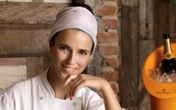 E' una chef brasiliana, proprietaria del ristorante Manì di San Paolo. Ha ricevuto il titolo Veuve Clicquot World’s Best Female Chef nel 2014 e il suo locale si è posizionato al 46esimo posto nella classifica dei 50 migliori ristoranti del mondo nel 2013.