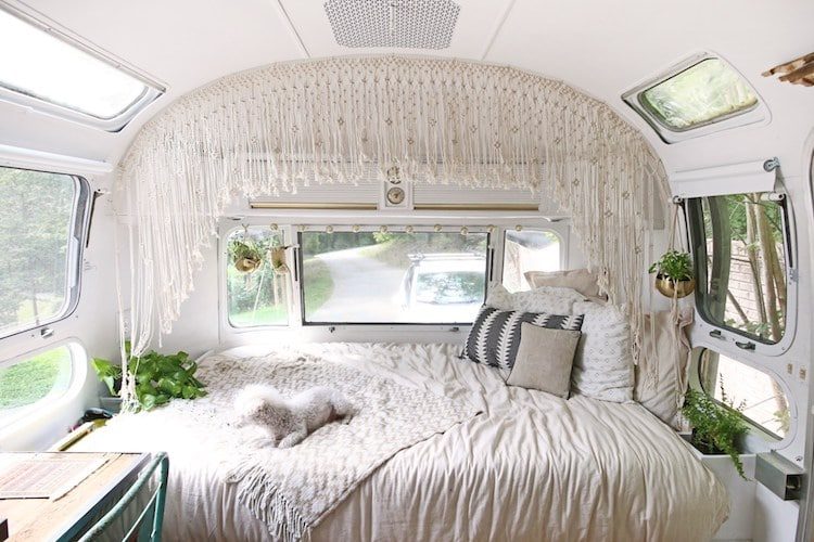 Fonte: http://mavistheairstream.com/new-mavis/