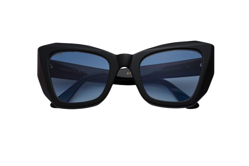 Gli occhiali misteriosi