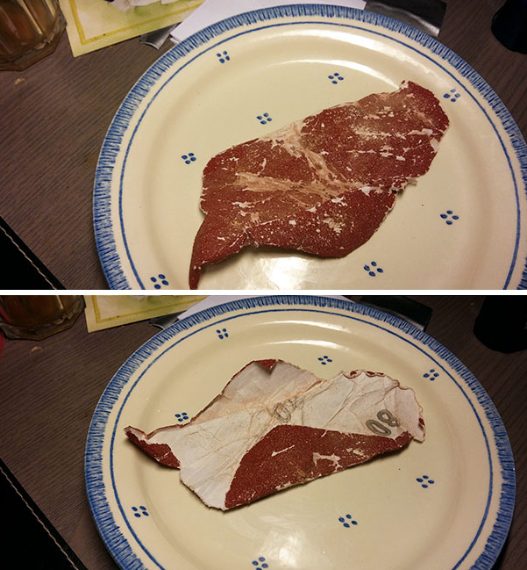 Il pezzo di giornale che sembra una gustosa fetta di carne. https://i.redd.it/ksrlyvkahgly.jpg