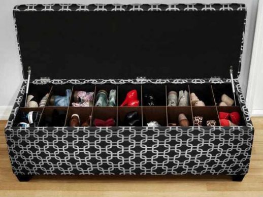 Per le maniache dello shopping. Un pratico metodo per tenere in ordine le scarpe. Fonte: https://it.pinterest.com/pin/539235755359205884/