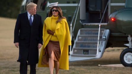 Melania Trump, il look giallo con i décolleté leopardati