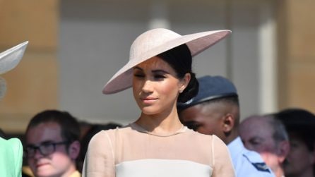 Il look di Meghan Markle per i 70 anni del principe Carlo