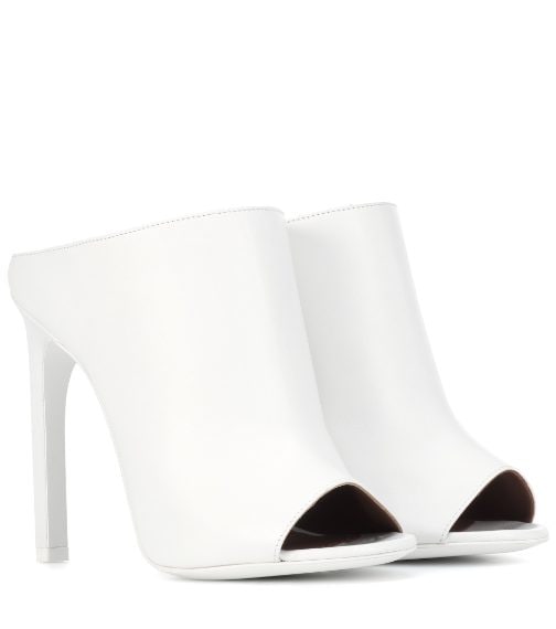 Givenchy su Mytheresa.com