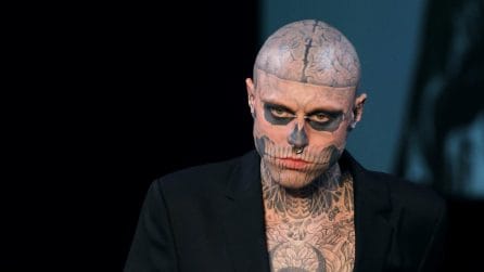 Zombie Boy: le foto in passerella e senza tatuaggi di Rick Genest