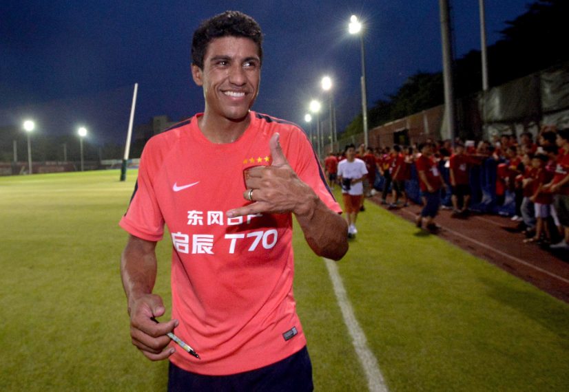 Paulinho ( Guangzhou Evergrande)