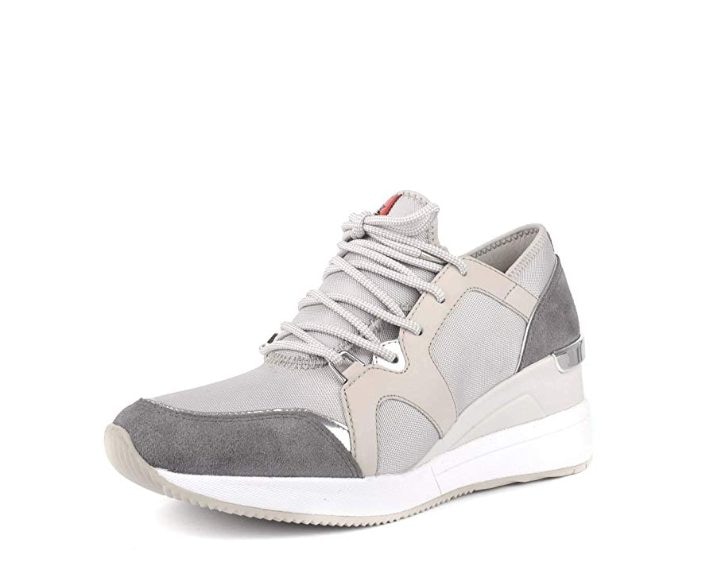 su Amazon: http://fanpa.ge/EBvtp