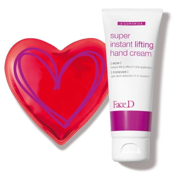 FaceD 14 euro su Sephora: http://fanpa.ge/eWcDb