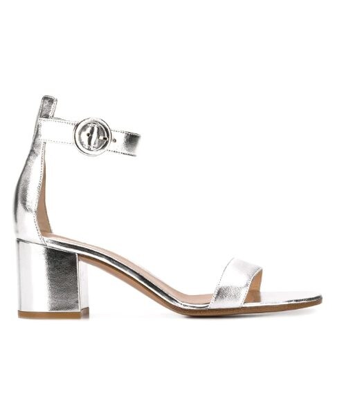 Gianvito Rossi su farfetch.com