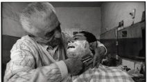 "Barbieri di Sicilia": la mostra fotografica su uno dei mestieri più antichi