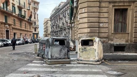 Napoli, cosa resta dopo gli scontri di questa notte contro il coprifuoco