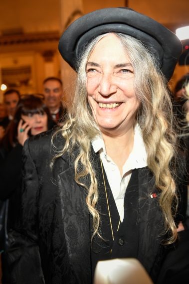 La "sacerdotessa del rock" Patti Smith, cantante staunitense, è un'ospite fissa delle Prime