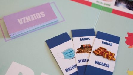 Un gioco da tavola sui Dpcm di Conte: tabellone e cartelle con regole ed obiettivi