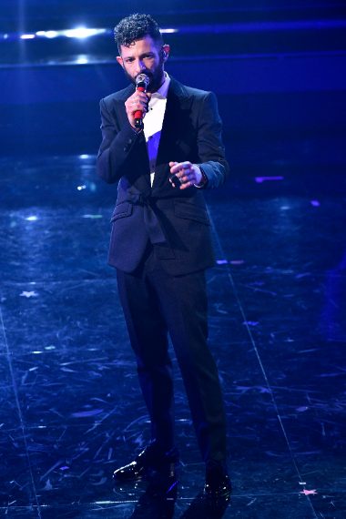 Totla black per il cantante a Sanremo